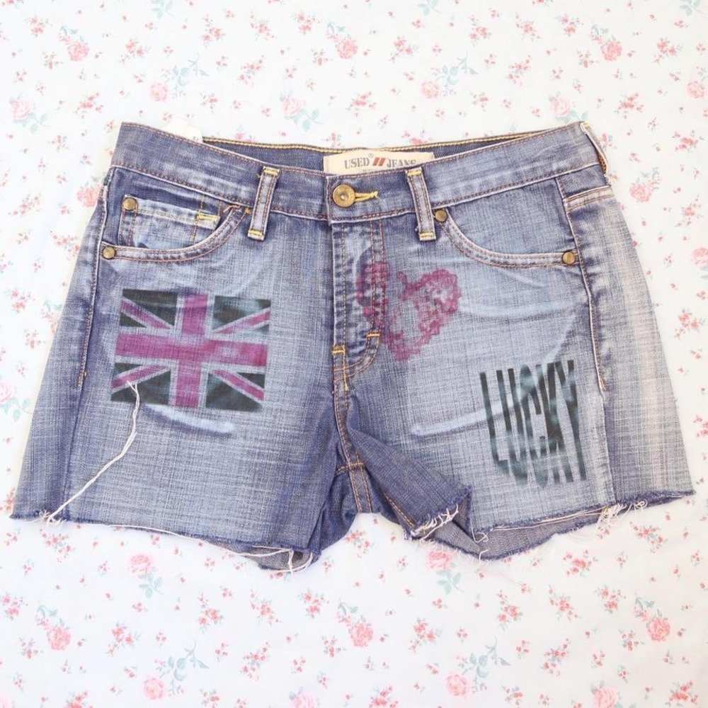 union jack graphic denim shorts festival y2k